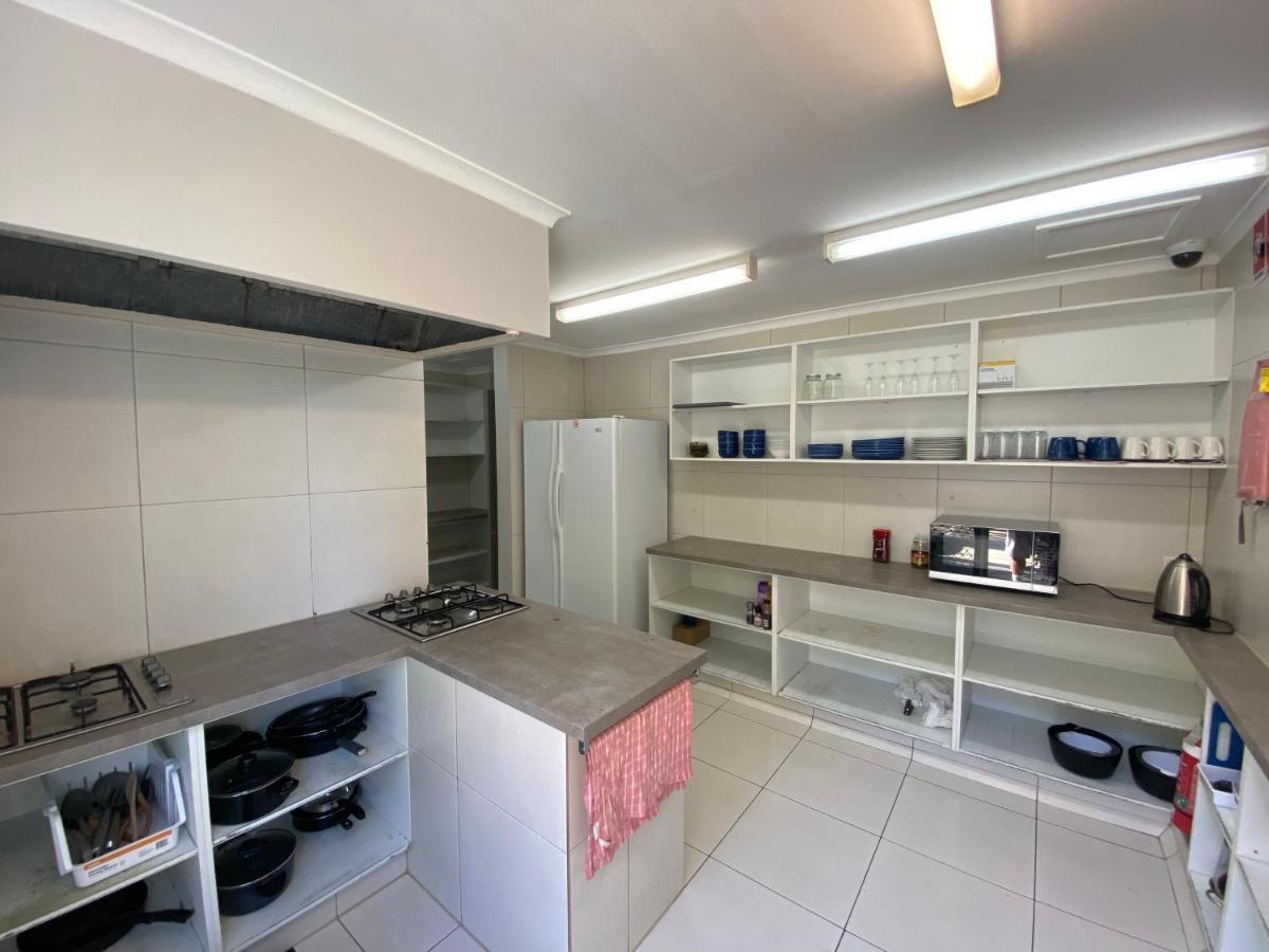 Homely Inn Hostel Gold Coast Bagian luar foto